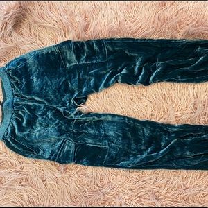 Bcbg velvet cargo pant